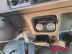 2014  Peterbilt  389  Semi Truck