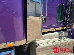 2014  Peterbilt  389  Semi Truck