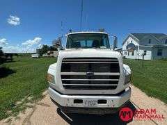 1995  Ford  LTA9000   Semi Truck - Diesel