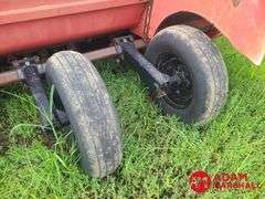 Hiniker  5600  Stalk Chopper/Windrower - 15FT