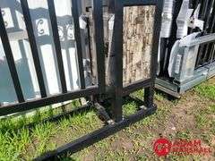 Unused 20FT Iron Gate w/ Pillars