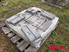 (50) Coping Bullnose Pavers - Charcoal