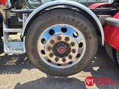 2011  Kenworth  T800  Semi Truck