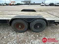 1999  Titan  Flatbed Trailer - 18FT