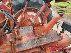 1951  Farmall  H  Tractor w/ Loader - Gasoline