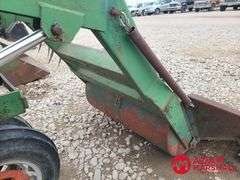 1951  Farmall  H  Tractor w/ Loader - Gasoline