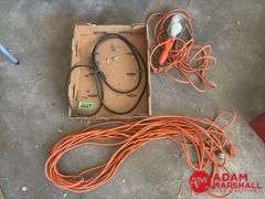 Trouble Light & 2 Extension Cords