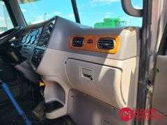2006  Peterbilt  379  Semi Truck