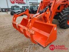 2023  Kubota  M7-152 Deluxe  MFWD Tractor w/ Loader