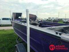 1970  Starcraft  V-Hull  Boat - 16FT