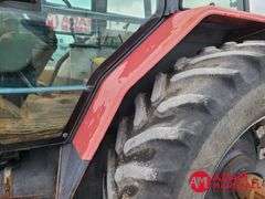 1995  Case IH  5240  MFWD Tractor