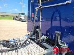2006  Peterbilt  379  Semi Truck