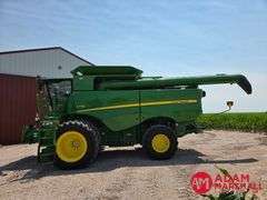 2018  John Deere  S770  Combine
