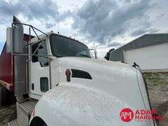 2008  Kenworth  T300  Straight Truck