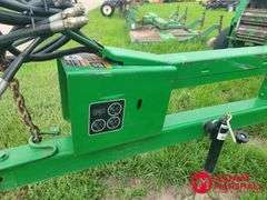 1998  John Deere  3950  Silage Chopper (Video)
