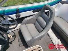 1992  Rinker  186 Captiva  V-Hull Boat - 18FT