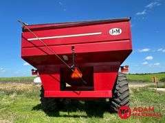 2011  J & M  875-18   Grain Cart