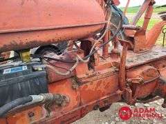1951  Farmall  H  Tractor w/ Loader - Gasoline