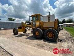 Caterpillar  120  Motor Grader - Mower