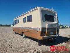 1988  Chevrolet   P30 Superchief Motorhome - 31FT
