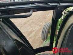 1984  John Deere  2950  Tractor w/Loader