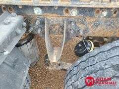 2005  International Harvester  8000  Semi Truck