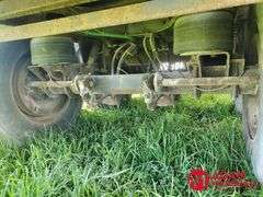 1999  Manac  Van  Trailer - 48FT