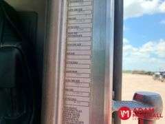 2011  Kenworth  T800  Semi Truck