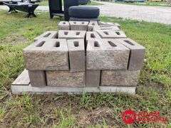 Free Standing Wall Block - Mocha