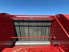 2013  New Holland  BR7090  Specialty Crop Baler