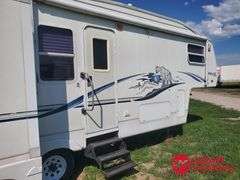 2002  Keystone  Cougar  5th Wheel Camper - 28FT