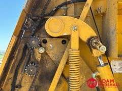 2008  Vermeer  605M  Round Baler