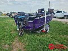 1970  Starcraft  V-Hull  Boat - 16FT