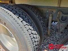 1993  International  Eagle 9300  Straight Truck