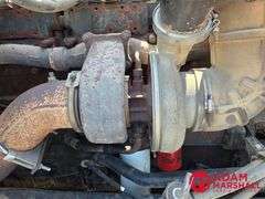 1999  International  9400  Straight Truck