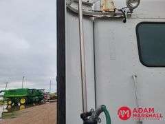 2012  Kenworth  T800  Semi Truck
