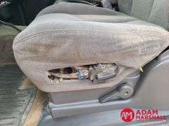 2004  Chevrolet  Silverado 3500  Pickup - Gasoline
