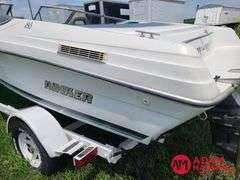 1992  Rinker  186 Captiva  V-Hull Boat - 18FT