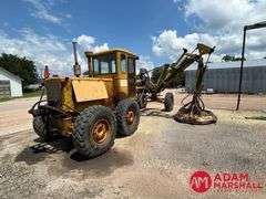 Caterpillar  120  Motor Grader - Mower