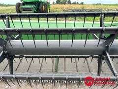 2013  John Deere  635FD  HydraFlex Draper Head