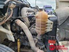 2005  International Harvester  8000  Semi Truck