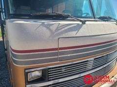 1988  Chevrolet   P30 Superchief Motorhome - 31FT