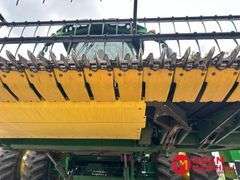 2013  John Deere  635FD  HydraFlex Draper Head