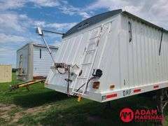 2009  DMF  Hopper  Grain Trailer - 32FT