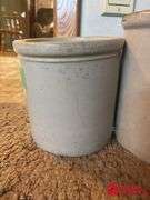 2 Crocks