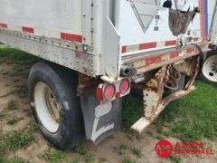 1986  Fruehauf  Van Trailer - 28FT