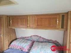 1993  NU-WA  Hitchhiker  Camper Trailer - 30FT