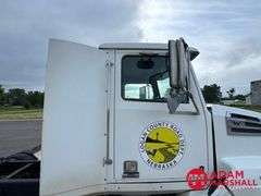 2016  Western Star  4700  Semi Truck