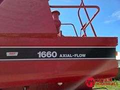 1992  Case  1660  Combine