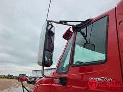 2014  International  Pro Star+  Semi Truck